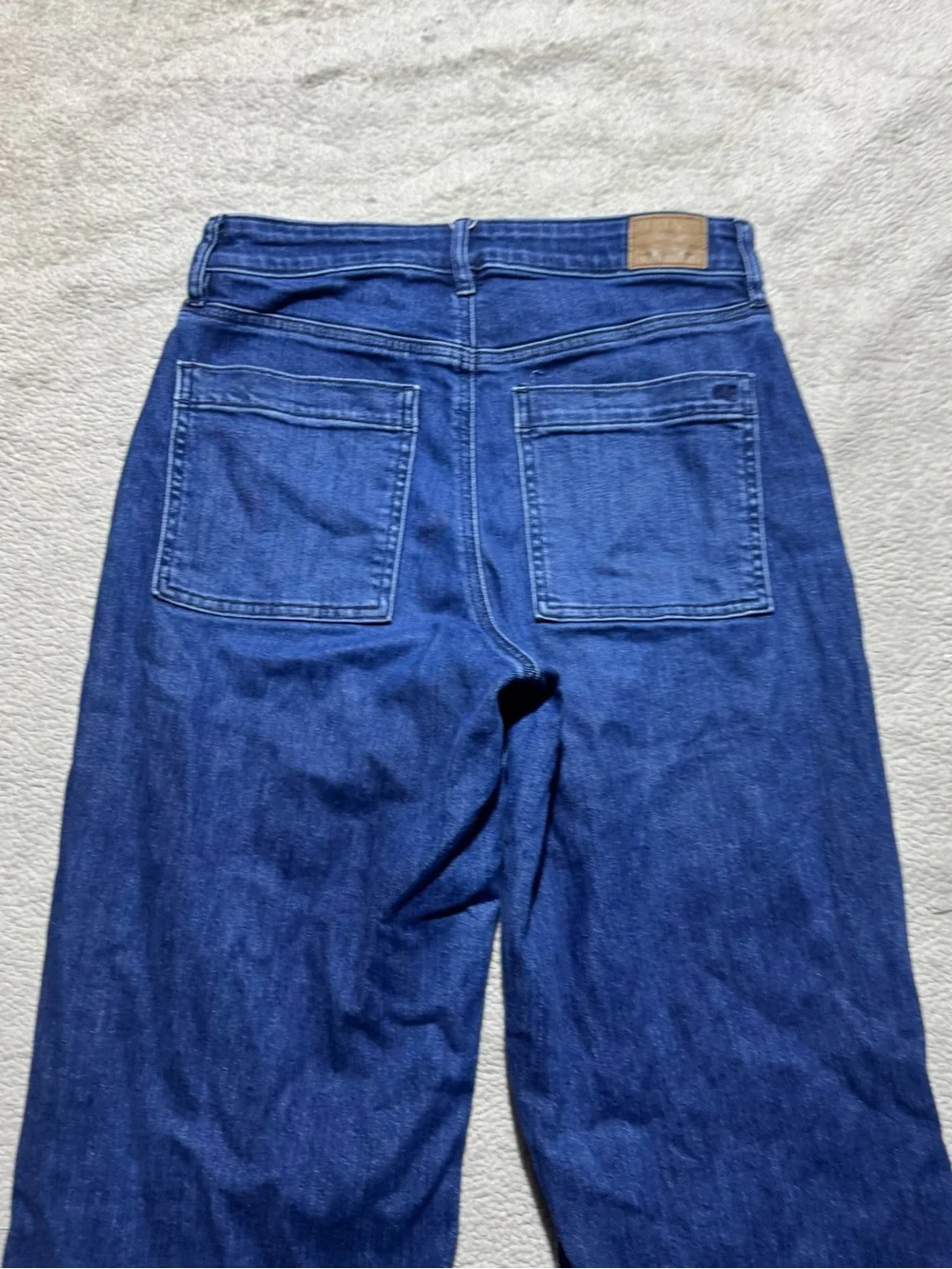 American Eagle Jeans Womens 4 Short Super High Rise Baggy Wide Leg Double Button